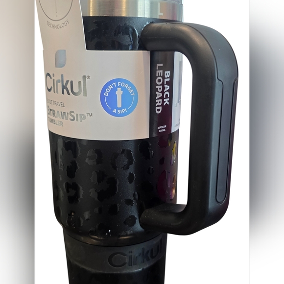 Cirkul 30oz StrawSip Double-Wall Insulated Stainless Steel Tumbler Black Leopard - Picture 2 of 2